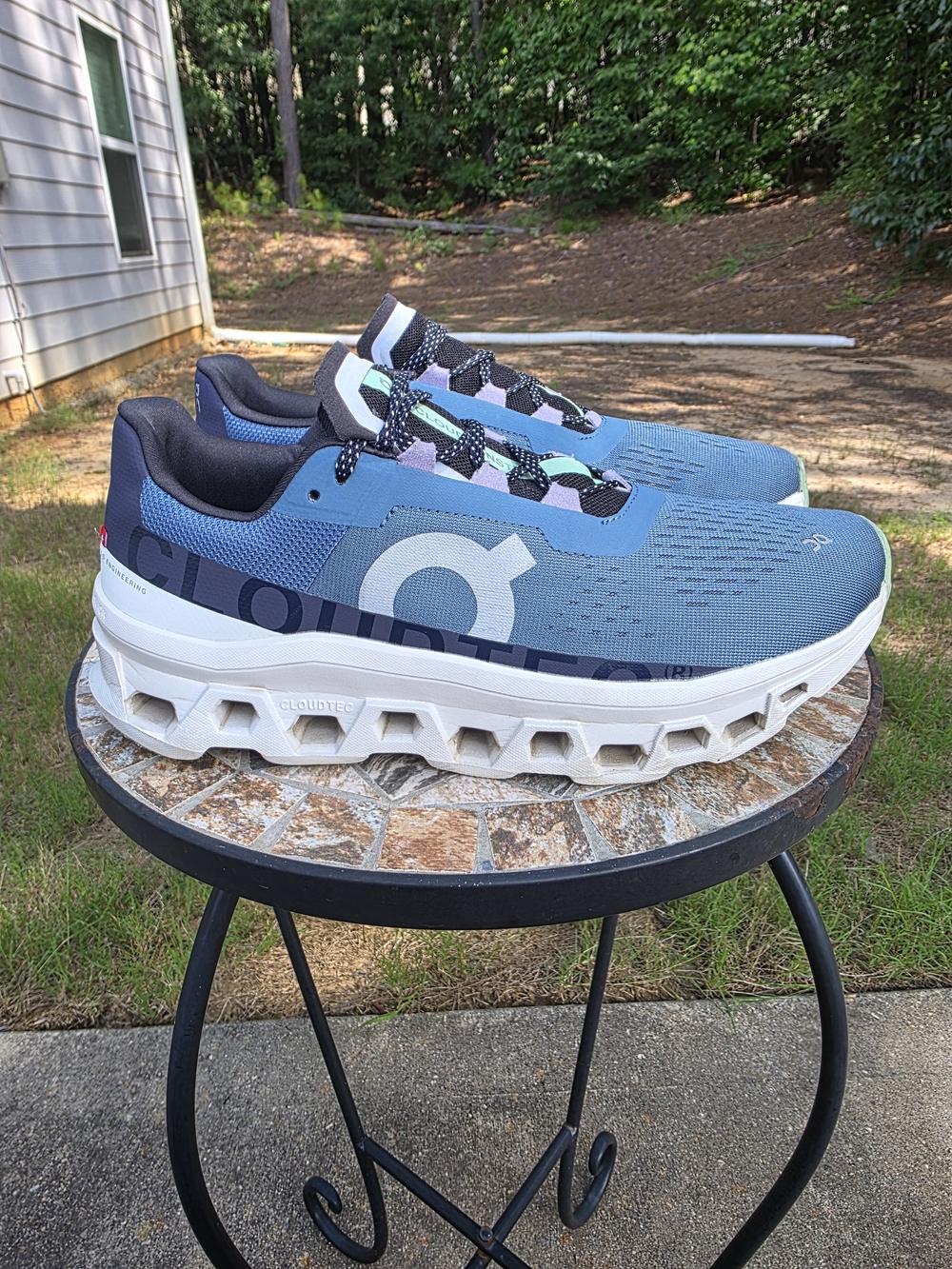 On Cloudmonster 61.98084 Dust/Vapor Running Shoes Sneakers Men's Size 10